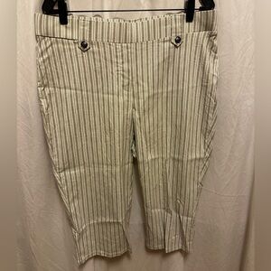 LOVE SCARLETT GREY STRIPED CAPRIS